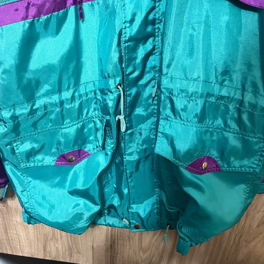 RARE Vintage Nike SWOOSH Spell out tag 90's Windbreaker colorblock hooded jacket